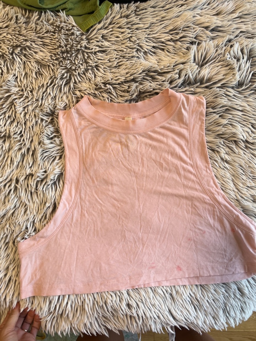 Lululemon runners cropped muscle tee in light pink sz 4